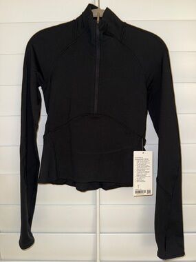 NWT Lululemon Size 2 Black Women's Long-Sleeve Half-Zip Performance Top
